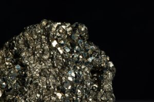 Read more about the article Refining and Exporting Metallic Minerals: New Opportunities